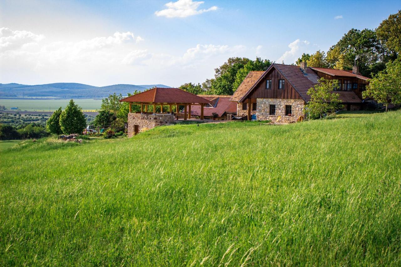 Ferienwohnung Takacs Tanya Nemesvámos Exterior foto